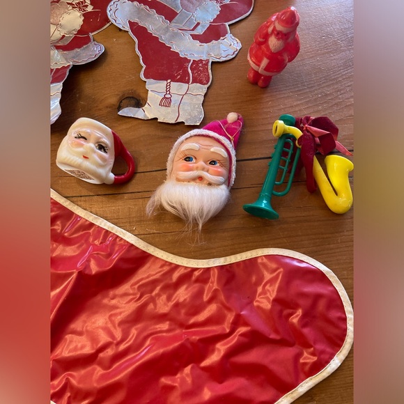 SALE! Vintage Christmas Lot #1 Kitschy Boots, Santas 16 pC. Crafting Display FUN - Picture 2 of 7